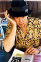 1994 aug - olle + tidning